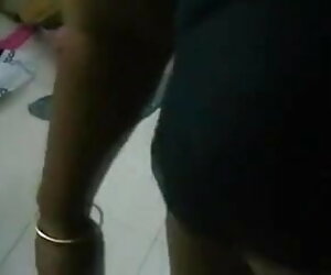 মহিলাদের অন্তর্বাস চুদাচুদি ভিডিও